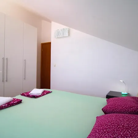 Blizu Plaze U Betini *