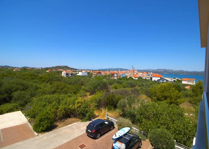 아파트 Blizu Plaze U Betini