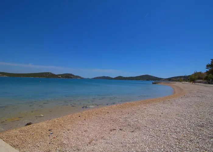 Blizu Plaze U Betini Apartamento Betina (Sibenik-Knin)