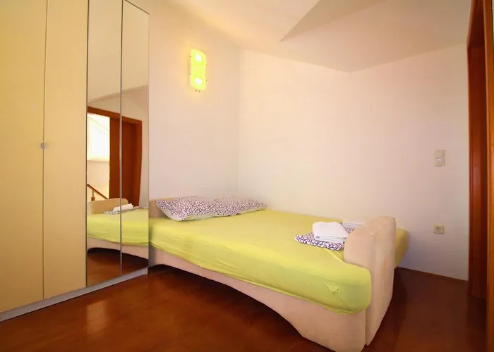 Blizu Plaze U Betini Apartamento