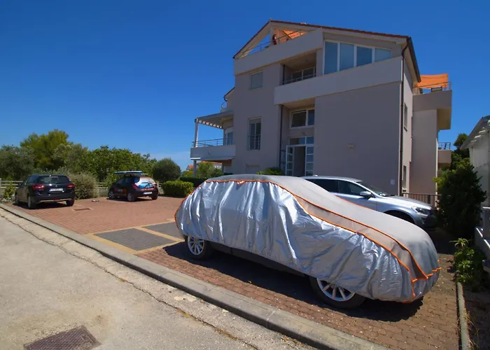 Blizu Plaze U Betini Apartamento Betina (Sibenik-Knin)